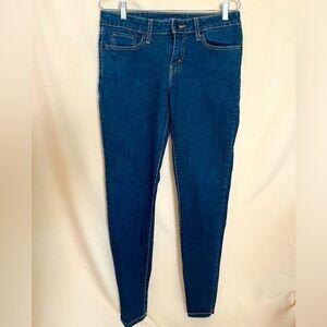 Levi’s Women’s 535 Legging Jeans